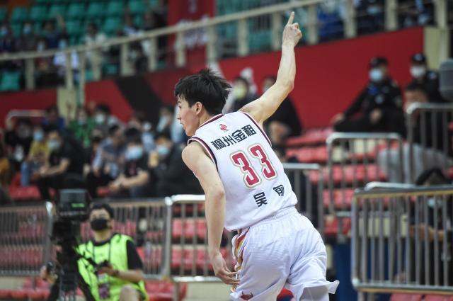 中欧体育-浙江队再度下起疯狂三分雨 半决赛PK辽宁看点多多