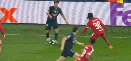 中欧体育app-典型团队式进球，克瓦拉茨赫利亚的进球经历了27次传递